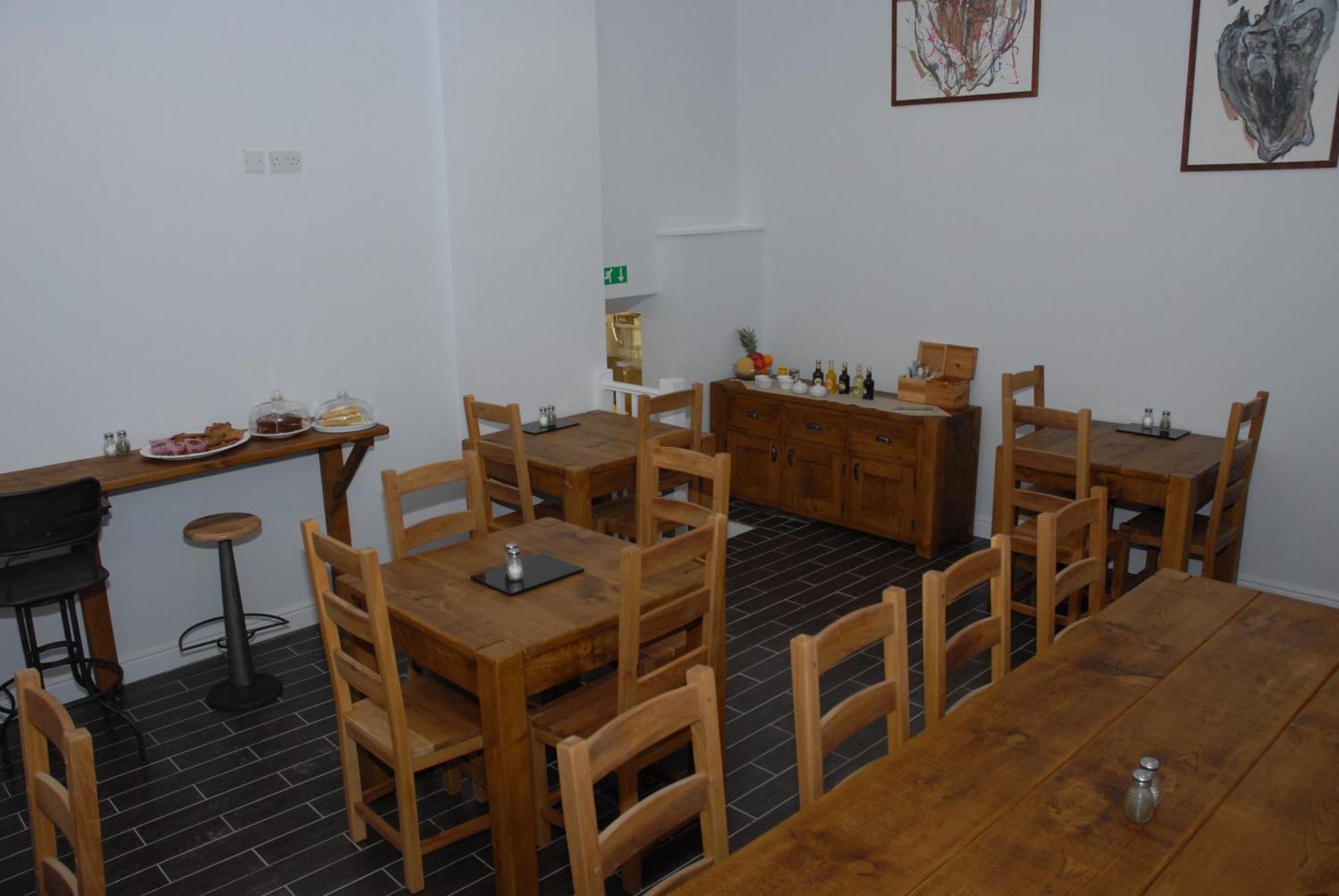 Rushop Hall Castleton  Room photo